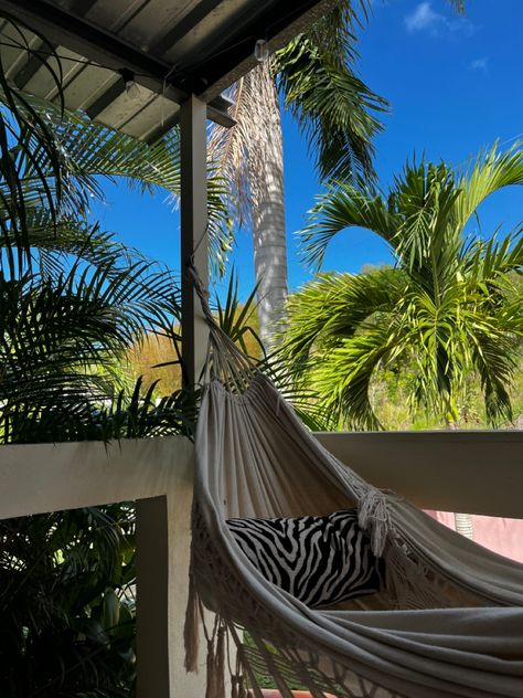 Tropical Life Aesthetic, Puerto Rico Vibes, Puerto Rico Airbnb, Vacation House Aesthetic, House In Puerto Rico, Puerto Rico House, Vacation Puerto Rico, Airbnb Aesthetic, Puerto Rico Aesthetic