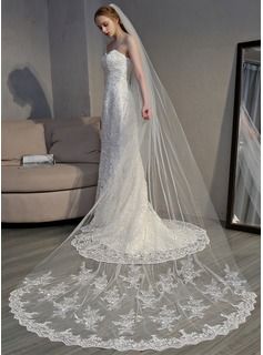 Two-tier Lace Applique Edge Elbow Bridal Veils With Lace (006150925) - JenJenHouse Long Wedding Veils, Brunette Updo, Veil Color, Cathedral Bridal Veils, Long Veil Wedding, Best Bow, Short Braids, Bridal Veils, Wedding Hair Pieces