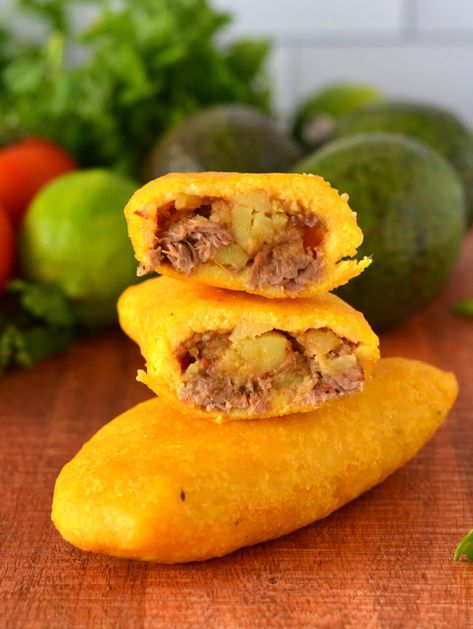 Colombian Empanadas - Delish D'Lites Colombian Empanadas, Columbian Food, Blood Orange Margarita Recipe, Avocado Egg Recipes, Creamy Cajun Shrimp Pasta, Turmeric Ginger Tea, Chicken Empanadas, Creamy Mustard Sauce, Salmon Croquettes