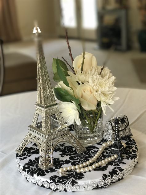 Eiffel Tower Centerpiece Paris Theme, Diy Eiffel Tower Centerpieces, Eiffel Tower Centerpiece With Flowers, Paris Centerpiece Ideas, Eiffel Tower Wedding Centerpieces, Paris Theme Quinceanera, Eiffel Tower Centerpieces, Paris Theme Centerpieces, Paris Prom Theme