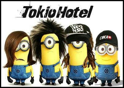 Berry Avenue Codes Tokio Hotel, I Heart Tokio Hotel Pfp, Matching Tokio Hotel Pfp, Funny Tokio Hotel Pictures, Tom Kaulitz Funny Photos, Funny Tokio Hotel, Tokio Hotel Wallpapers Laptop, Tom Kaulitz Funny, Tokio Hotel Funny