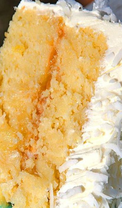 Coconut Pineapple Cake Recipe Coconut Pineapple Cake, Pineapple Cake Recipe, Kolaci I Torte, Dessert Aux Fruits, Pineapple Cake, A Piece Of Cake, Good Eat, Coconut Cake, Piece Of Cake