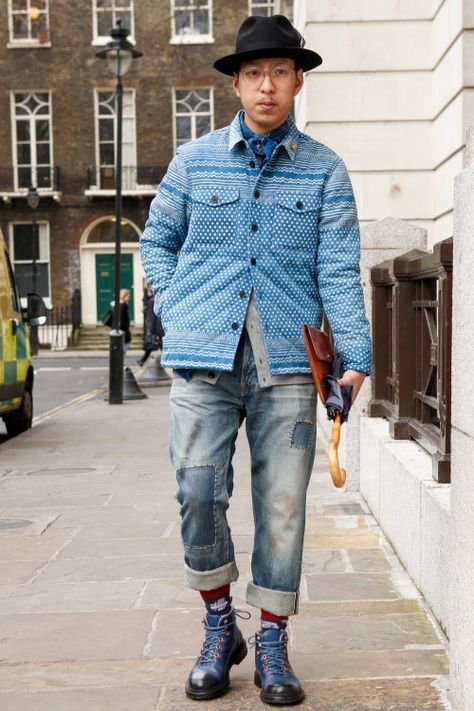 Vintage Outfits For Men, Mens Fashion Denim, Men's Denim Style, Jeans Outfit Men, Style Masculin, Indigo Jeans, Denim Outfit, Looks Style, Mens Street Style