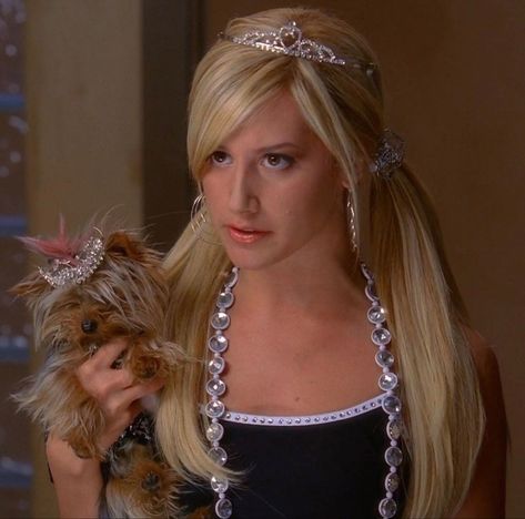 sharpay evans Sharpey Evans Costume, Sharpy Evans Aesthetic, Sharpay Evans, Mean Girls Aesthetic, Outfits 2000s, Y2k Party, Ashley Tisdale, Malibu Barbie, Fantasias Halloween