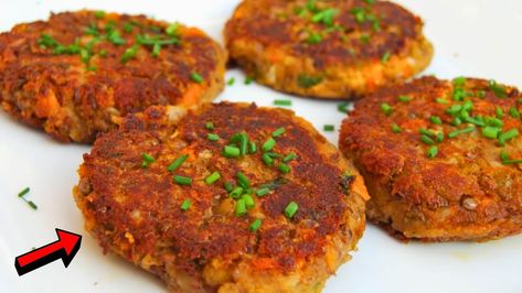 Lentil Burger Recipe Easy, Lentil Burger Recipe, Vegan Lentil Burger, Lentil Burger, Easy Burger Recipe, Ww Freestyle Recipes, Ghee Recipe, Lentil Burgers, Lentil Dishes