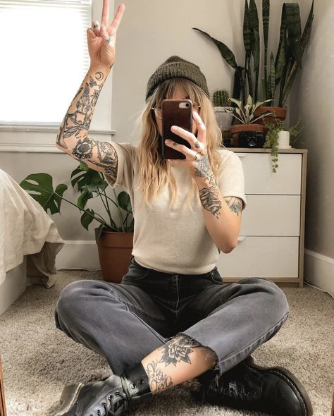 Granola Goth, Alt Mom, Haunting Adeline, Style Collage, Indie Alt, Alt Outfits, Alt Girls, Alt Fashion, Pinterest Outfits