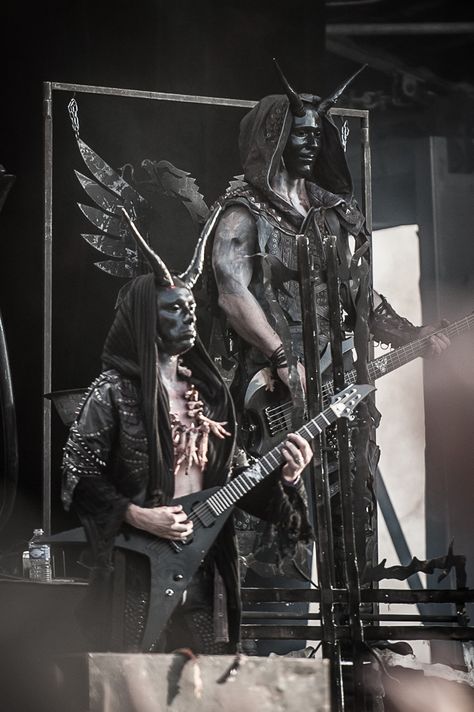 Behemoth / Metal / Rock / Music Bands / Photography // ♥ More at: https://www.pinterest.com/lDarkWonderland/ Black Metal Art, Band Photography, Extreme Metal, Musical Band, Heavy Metal Music, Heavy Metal Bands, Thrash Metal, Music Photo, Band Posters