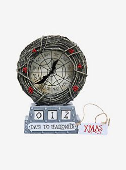 Hot Topic Store, Halloween Clock, Countdown To Halloween, Disney Wall Decor, Countdown Blocks, Christmas Clock, Countdown To Christmas, Pumpkin Lights, Holiday Planning