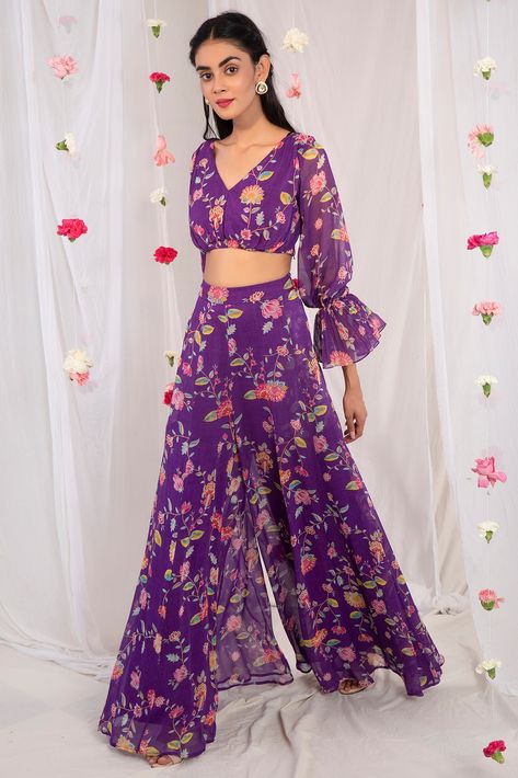 Purple Printed Pant Set Design by Esha Koul at Pernia's Pop Up Shop 2022 Printed Co Ord Set, Kajol Saree, Coord Sets, Pernia Pop Up Shop, Purple Top, Co Ord Set, Pant Set, Co Ord, Set Design