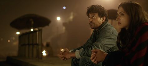 Sannata at Ganga Ghat. Piku. Deepika Padukone. Irrfan Khan. Piku Deepika Padukone, Piku Movie, Charlie Chaplin Movies, Ganga Ghat, Bollywood Wallpaper, Irrfan Khan, Movie Cast, Film Reels, Movie Shots