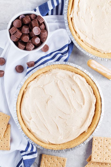 Pets peanut butter pie. Peanut Butter Pie Frozen, Freezer Peanut Butter Pie, Frozen Pies Recipes Desserts, Pb Pie Recipe, Frozen Peanut Butter Pie, Work Desserts, Frozen Pies, Made To Be A Momma, Frozen Peanut Butter