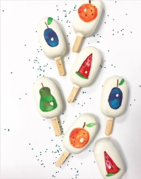 Hungry Caterpillar Treats, The Very Hungry Caterpillar Cake, Hungry Caterpillar Cake, Caterpillar Cake, Caterpillar Party, Hungry Caterpillar Birthday, Hungry Caterpillar Party, Simple Birthday Cake, The Very Hungry Caterpillar