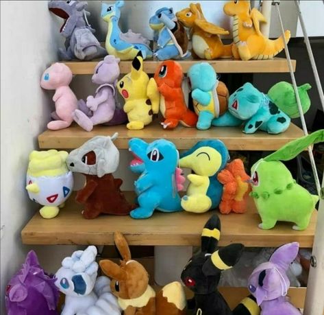 Peluches Pokémon, Todos Nuevos Y En Perfecto Estado. Precio Por Unidad. Snorlax Plush, Toy Claw Machine, Eevee Plush, Childrens Christmas Gifts, Paws Socks, Shark Plush, Pikachu Plush, Pokemon Plush, Kawaii Plushies