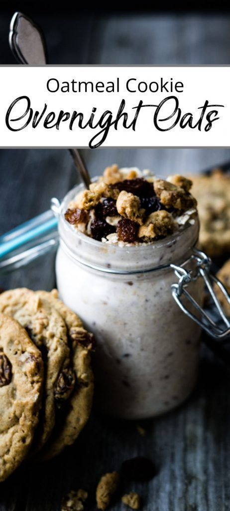 An overnight oatmeal recipe playing homage to the classic oatmeal raisin cookie. Oats, almond milk, maple syrup and raisins and Skyr. Delish! | The Delicious Spoon @thedeliciousspoon #overnightoatmealrecipe #overnightoats #healthyovernightoats #healthybreakfast #easyovernightoats #recipeswithskyr #skyr #healthybreakfastrecipes #healthysnacks #thedeliciousspoon Cookie Oats, Cookie Overnight Oats, Oatmeal Raisin Cookie, Raisin Cookie, Overnight Oatmeal Recipes, Oat Recipes Healthy, Overnight Oats Recipe Healthy, Overnight Oat, Overnight Oats Healthy