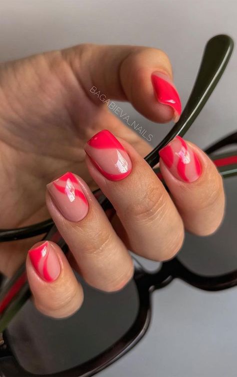 34. Red Swirl Nail Art Design Not only your clothes that will make your look pop. Make your manicure pop this summer with these... Short Red Summer Nails, Red Summer Nails, Swirl Nail Art, Red Nail Art Designs, Manicure Art, Red Nail Art, Art Deco Nails, Red Acrylic Nails, Pink Ombre Nails