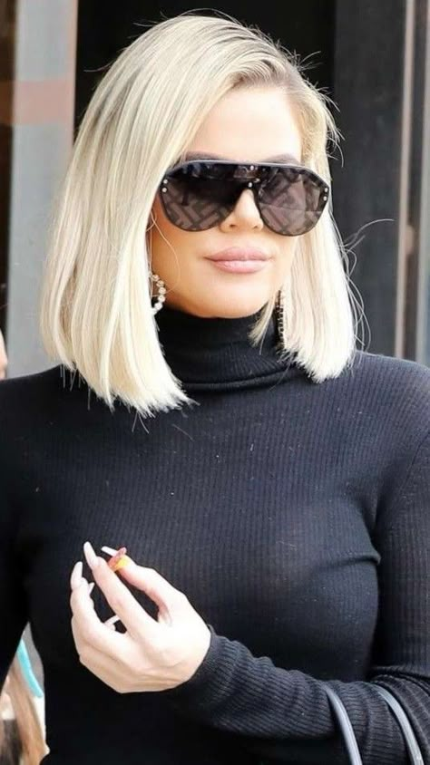 Khloe Kardashian Hair Short Long Bobs, Khloe Kardashian Blonde Bob, Khloe Kardashian Blonde, Khloe Kardashian Hair Short, Kardashian Lifestyle, Khloe Kardashian Hair, Khloe Kardashian Photos, Kardashian Hair, Khloé Kardashian