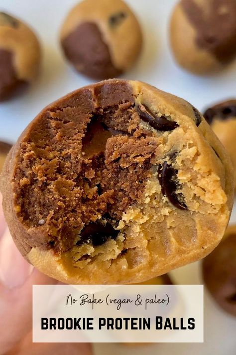 Cashew Protein Balls, Brownie Batter Protein Balls, Brownie Protein Balls, Paleo Protein Balls, Cookie Dough Protein Balls, Healthy Protein Desserts, Protein Snacks Recipes, Snack Balls, Protein Balls Recipes