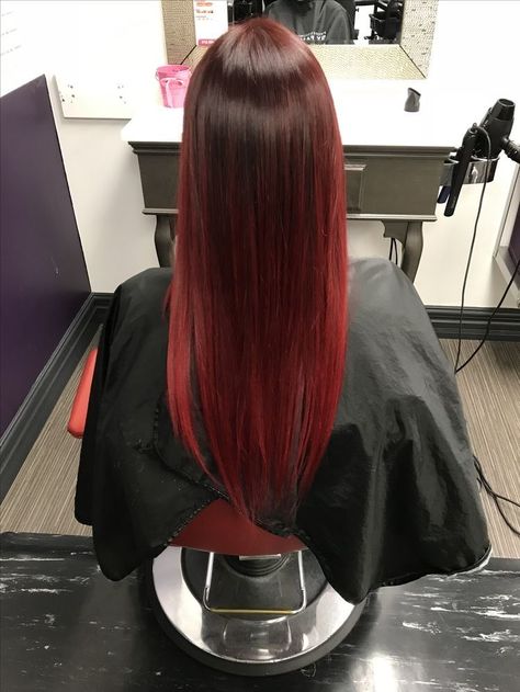 Ombré Red Hair, Dark Red Ombre Hair, Red With Dark Roots, Ombre Hair Red, Red Hair Ombre, Ombre Red Hair, Violet Purple Hair, Brown Red Hair, Dark Hair Color