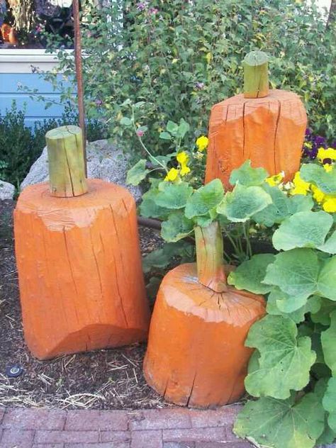 Painted logs to look like pumpkins! Fun for fall holidays! Large Outdoor Wooden Pumpkins, Log Pumpkins Diy, Log Pumpkins, Painted Logs, Fall Outside Decor, Pj Ideas, Autumn Banner, Wood Pallet Crafts, Autumn Projects