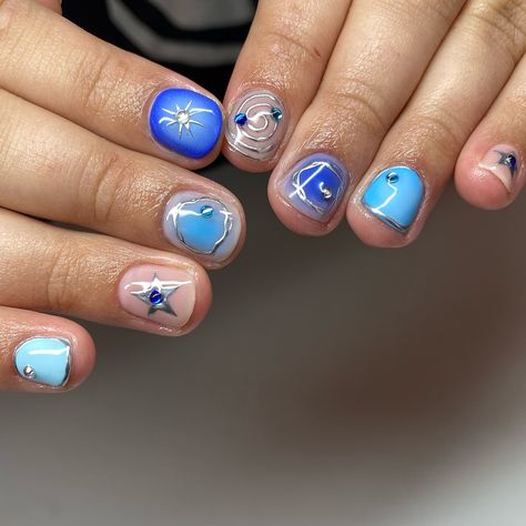 These kinda sets are so fun to do 💙 Inspo from @dais_does_nails . . . #bluenails #chromenails #bristolbiab #bristolnailart #bristolnailartist #summernails #nailinspo Weird Short Nails, Fun Short Nails, Short Funky Nails, Short Gel Nail Designs, Blue Nails Art, Boy Nails, Short Nail Art, Euphoria Nails, Mens Nails