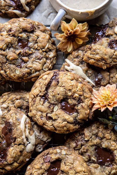 Chocolate Chip Espresso Oatmeal Cookies | halfbakedharvest.com Espresso Oatmeal Cookies, Half Baked Harvest Recipes, Espresso Cookie, Vanilla Glaze, Harvest Recipes, Pumpkin Butter, Half Baked, Cookie Calories, Half Baked Harvest