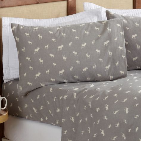 Great Bay Home Cotton Flannel Winter Prints 4-Piece Sheet Set Lakeview Collection (King, Grey Moose) - Walmart.com Cozy Cabin Decor, Flannel Bed Sheets, Bedding Sets Grey, Flannel Bedding, King Sheets, Queen Sheets, Rustic Bedding, Sheet Sets Full, Twin Sheets