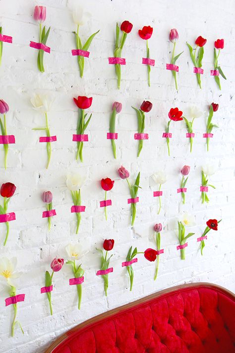 MY DIY | Floral Wall Backdrop - I SPY DIY Diy Floral Wall, Floral Wall Backdrop, Diy Flower Wall, Diy Fleur, I Spy Diy, Flower Wall Backdrop, Diy Backdrop, Floral Backdrop, Wall Backdrops