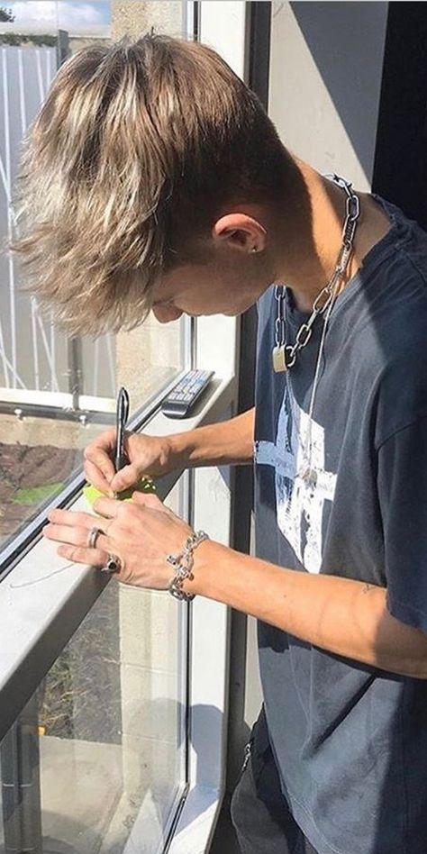 Corbyn Besson Boyfriend Material, Man Band, Band Wallpapers, Zach Herron, Jack Avery, Why Dont We Boys, Corbyn Besson, Comfort People, Hottest Guy Ever