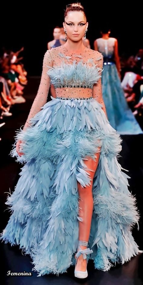 Kingfisher Inspired Dress, Feather Fringe, Feather Fashion, Beautiful Evening Gowns, Recycled Dress, Fashion Dresses Formal, Ruffle Gown, Elegant Outfit Classy, Classic Style Outfits