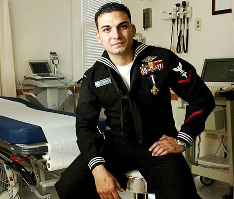 Navy Hospital Corpsman, Navy Corpsman, Navy Cross, Army Ranks, Navy Girlfriend, Navy Life, Merchant Navy, Navy Wife, Military Heroes