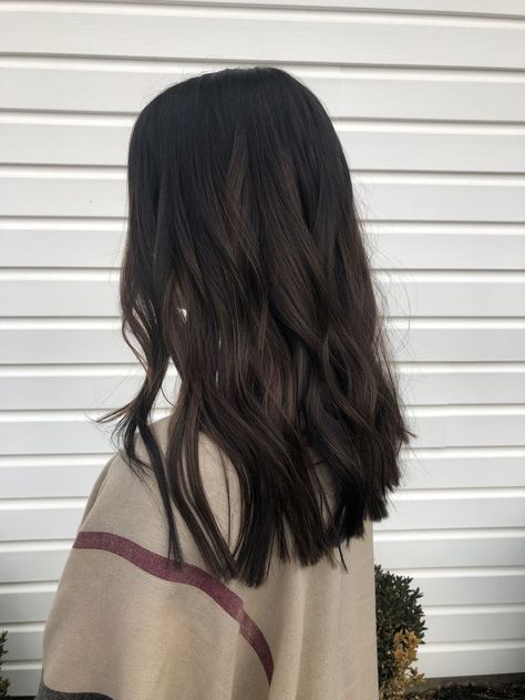 Maintainable Haircuts, Greige Hair Color Brown, Tia Booth Hair Dark, Dark Hair Inspiration Medium, Medium Length Dark Brunette Hair, Dark Cool Brunette Hair, Cute Medium Length Haircuts With Layers, Dark Brown Hair All Over Color, Dark Natural Hair Colors