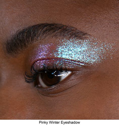 Amplify your eye game with our Pinky Winter eyeshadow – a stunning duochrome pink shade that captures the essence of the season. This versatile eyeshadow transitions from a soft, dreamy pink to a mesmerizing icy hue, adding a touch of enchantment to your look. With its blendable formula and long-lasting shimmer, Pinky Winter is the perfect choice for creating captivating eye looks that are as versatile as they are glamorous. Embrace the frosty el Hazy Eye Makeup, Colorful Hoco Makeup, Monochrome Eyeshadow Looks, Sparkly Silver Eye Makeup, Pink Iridescent Eye Makeup, Opal Eye Makeup, Blue Shimmer Eye Makeup, Makeup For Winter Formal, Frost Makeup Look