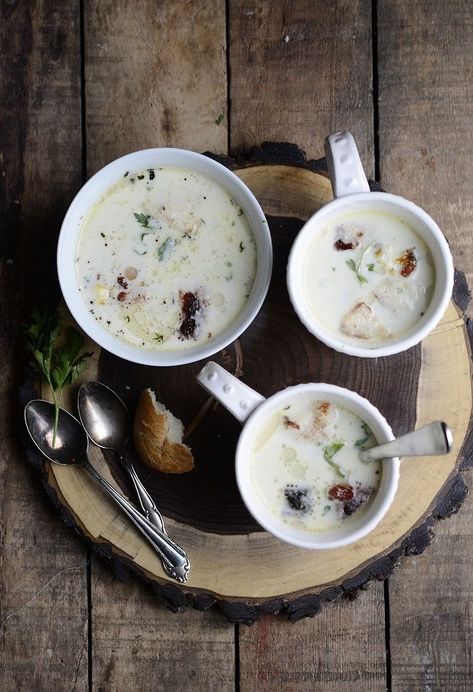 Kulajda - traditional Czech cream soup with mushroom and dill Parsley Root, Chestnut Soup, Vegetable Soup Recipes, Savory Soups, Chicken Soup Recipes, Creamy Soup, Gazpacho, Healthy Soup Recipes, Healthy Soup