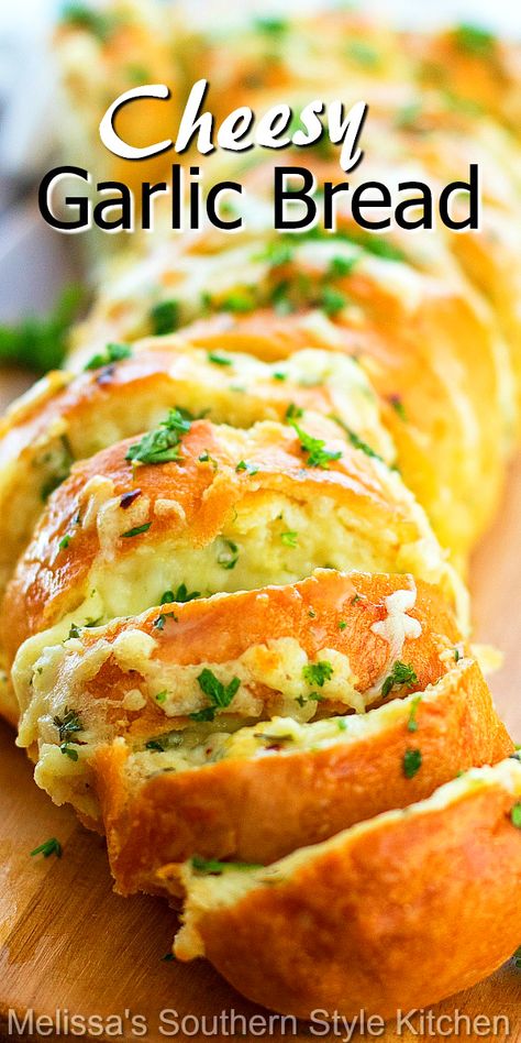 French Bread Cheesy Garlic Bread, Stuffed Garlic Cheese Bread, Garlic Bread With Pizza Dough, Recipes Using French Bread, Cheesy French Bread, Food Motion, Cheesy Garlic Bread Recipe, Bread Garlic, Bread Biscuits