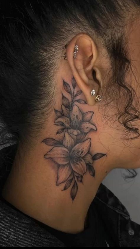 Tattoo Cover Up Ideas For Women Behind Ear, Inside The Ear Tattoo, Woman Neck Tattoo Side, Behind Ear Tattoo Black Women, Unique Places For Tattoos, Tattoo Ideas Female Behind Ear, Side Of Face Tattoo Women, Neck Tattoos Black Women, Side Hand Tattoos For Women