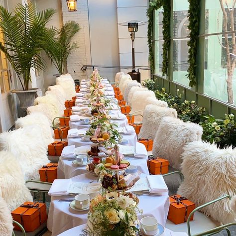 #hermes #party Hermes Theme Party, Hermes Birthday Theme, Hermes Table Setting, Thirty Flirty And Thriving, Party Planning Guide, Breakfast Rooms, Bridesmaids Proposal, Dream Closet Design, Event Agency