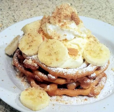 My Banana Pudding Funnel Cake Banana Pudding Funnel Cake, Gluten Free Funnel Cake, Funnel Cake Recipe Easy, Funnel Cake Bites, Homemade Funnel Cake, Funnel Cake Recipe, Funnel Cakes, Banana Cake Recipe, Fair Food