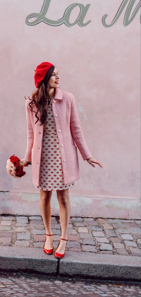 Valentine Outfits Ideas, Romantic Style Outfit Winter, Valentine's Outfits For Women, Cute Valentine Outfits, Valentines Day Dresses For Women, Valentines Day Looks Outfit, Lovecore Aesthetic Outfit, Cute Valentines Outfits For Women, Valentine Looks