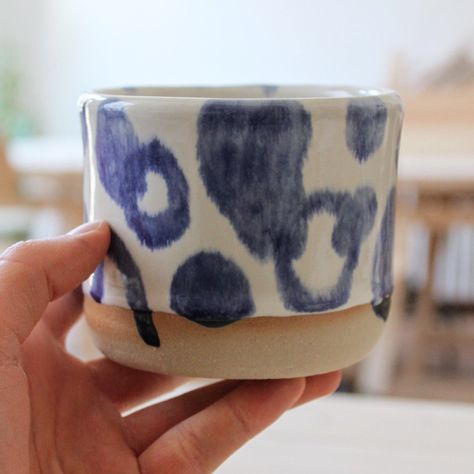 I painted a pattern with overglaze on top of a glossy white glaze and here is the result. Ceramic Cup, White Glaze, Glossy White, A Pattern, Ceramic Cups, Handmade Ceramics, Glaze, Ceramics, Tableware