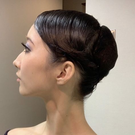 Ballet Performance Hair, Balanchine Bun, Ballet Stage Makeup, Ballet Makeup, Ballet Hair, Ballet Hairstyles, Ballet Bun, Ballroom Hair, Contemporary Ballet