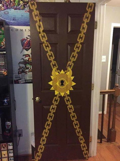 Diy Zelda Crafts, Zelda Diy, Zelda Party, Zelda Gifts, Nerd Decor, Zelda Birthday, Movie Room Decor, Geeky Art, Nerd Crafts