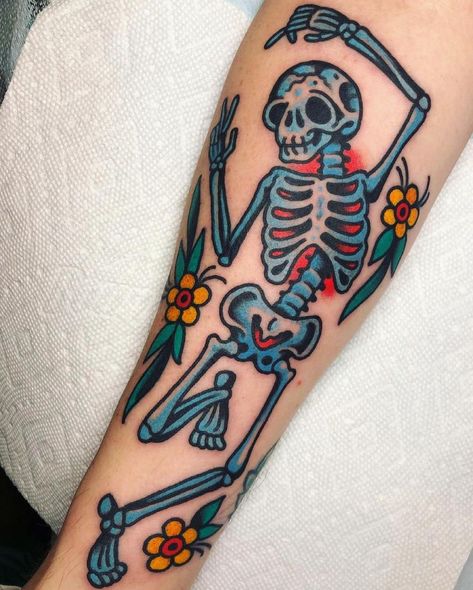 Best Traditional Tattoos, Traditional Tattoo Arm, Traditional Tattoo Filler, Traditional Hand Tattoo, Minimalist Tattoo Ideas, Traditional Tattoo Inspiration, Skeleton Tattoo, Traditional Style Tattoo, Coffee Tattoos