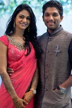 Sneha Reddy, Sneha Actress, Allu Arjun Hairstyle, Maternity Photography Poses Couple, Marriage Photos, Allu Arjun, Maternity Photography Poses, Blouse Design Models, Beautiful Saree