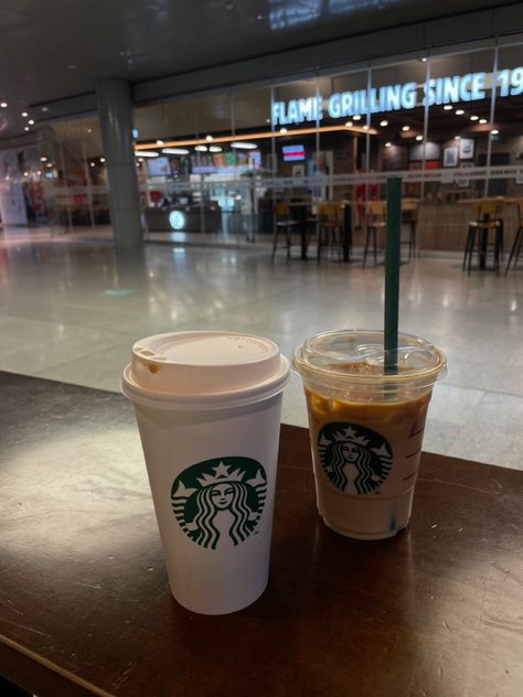 Best way to start the day in Frankfurt after an 11 hour flight from Bangkok🇹🇭 Frankfurt Germany Airport, Germany Airport, Catching Flights, Frankfurt Airport, Travel Picture Ideas, Frankfurt Germany, Frankfurt Am Main, Start The Day, Travel Pictures