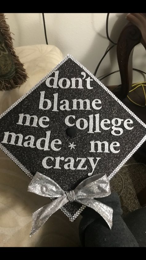 Graduation Cap Ideas, Graduation Hats, College Grad Cap Ideas, Taylor Swift Jokes, Graduation Cap Decoration Diy, College Graduation Cap Decoration, Grad Cap Designs, Taylor Swift Party, Taylor Swift Birthday