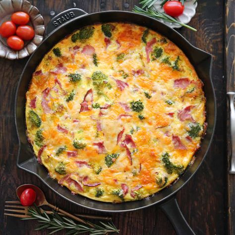 Frittata Recipe (30 Minutes, ONE-PAN) Ham Broccoli, Breakfast Frittata, Dinner Recipes Healthy Low Carb, Bbc Food, Frittata Recipes, Recipe 30, Broccoli Cheddar, Pepper Jack Cheese, Low Carb Dinner Recipes