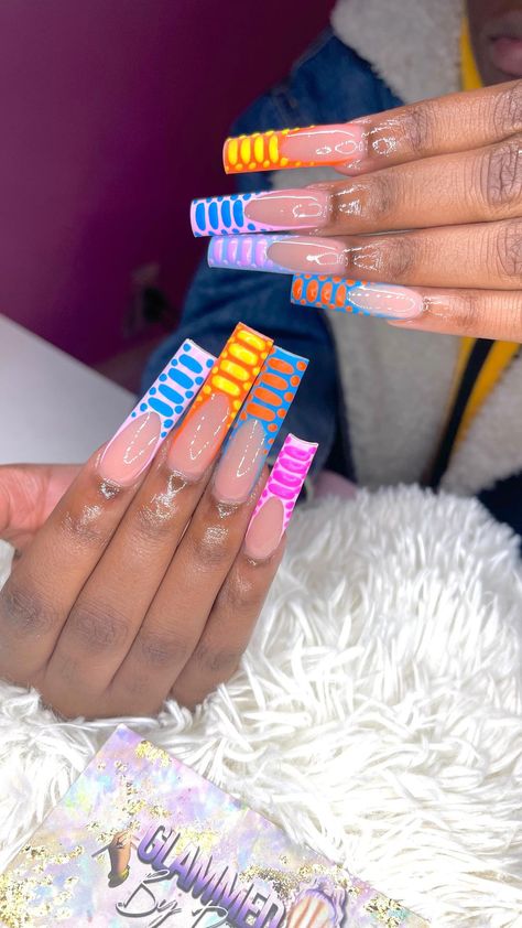 Colorful Croc Nails, Colorful Croc Nail Design, Pink Gator Nails, Gator Print Nails, Gator Nails, Aura And Crocodile Nails, Multi Colored Nails, Tape Nail Art, Funky Nail Designs