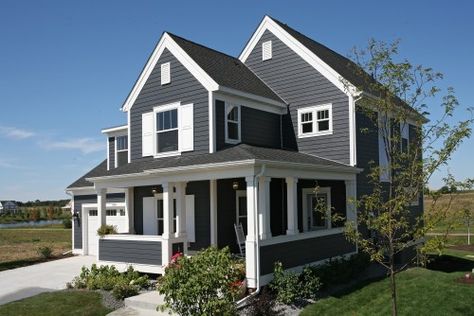 I love with dark-colored houses with white trim- like this! Gray House With White Trim, House With White Trim, Dark Grey Houses, Exterior Gray Paint, Exterior Paint Schemes, Gray House Exterior, White Shutters, Best Exterior Paint, House Paint Color Combination