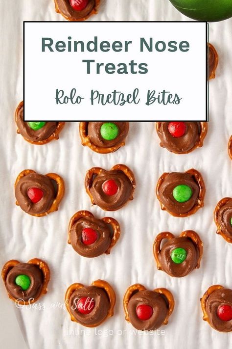 Looking for a DIY holiday snack that's both fun and easy to make? Try these Reindeer Nose Treats! This recipe uses Rolo pretzel bites to create a festive snack that’s ideal for parties, family gatherings, or gifting. Learn how to make this simple and delicious treat that will add holiday cheer to any occasion. Rolo Pretzel Bites, Snowman Recipes, Rolo Pretzel, Rice Krispie Treats Christmas, Chex Mix Christmas, Rolo Pretzels, Holiday Snack, Kid Friendly Dessert, Pretzel Treats