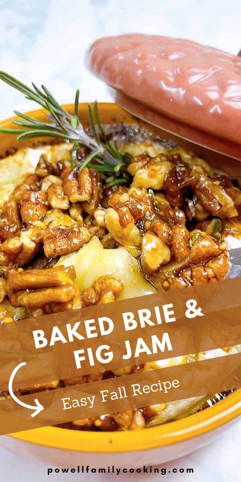 Elevate your appetizer game with this warm baked brie recipe – a must-have for your Thanksgiving menu. This cheesy, gooey treat pairs perfectly with a range of jams, especially fig jam, for a sweet and savory delight. With minimal prep and maximum flavor, this baked brie will easily become a go-to dish for any festive gathering. It’s a recipe you’ll want to make time and time again! Warm Brie Appetizer, Thanksgiving Baked Brie, Baked Brie With Fig Jam, Brie With Fig Jam, Easy Baked Brie, Baked Brie Recipe, Baked Brie Appetizer, Baked Brie Recipes, Christmas Main Dishes